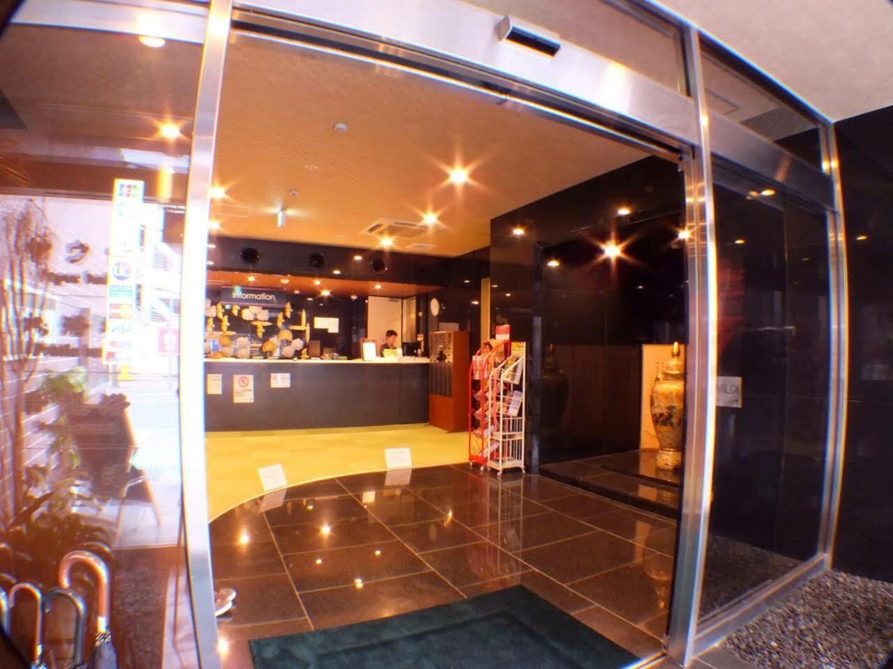 Hotel Carna A Kumamoto Luaran gambar